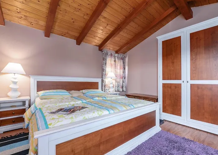 Shirin Σπίτι διακοπών *