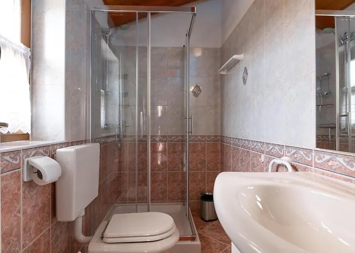 Shirin Σπίτι διακοπών Πόρετς